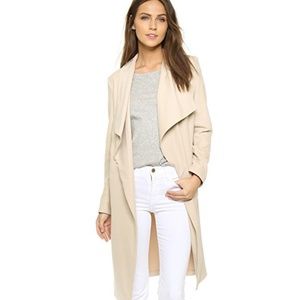 Cupcakes and Cashmere Laswell twill trench coat S